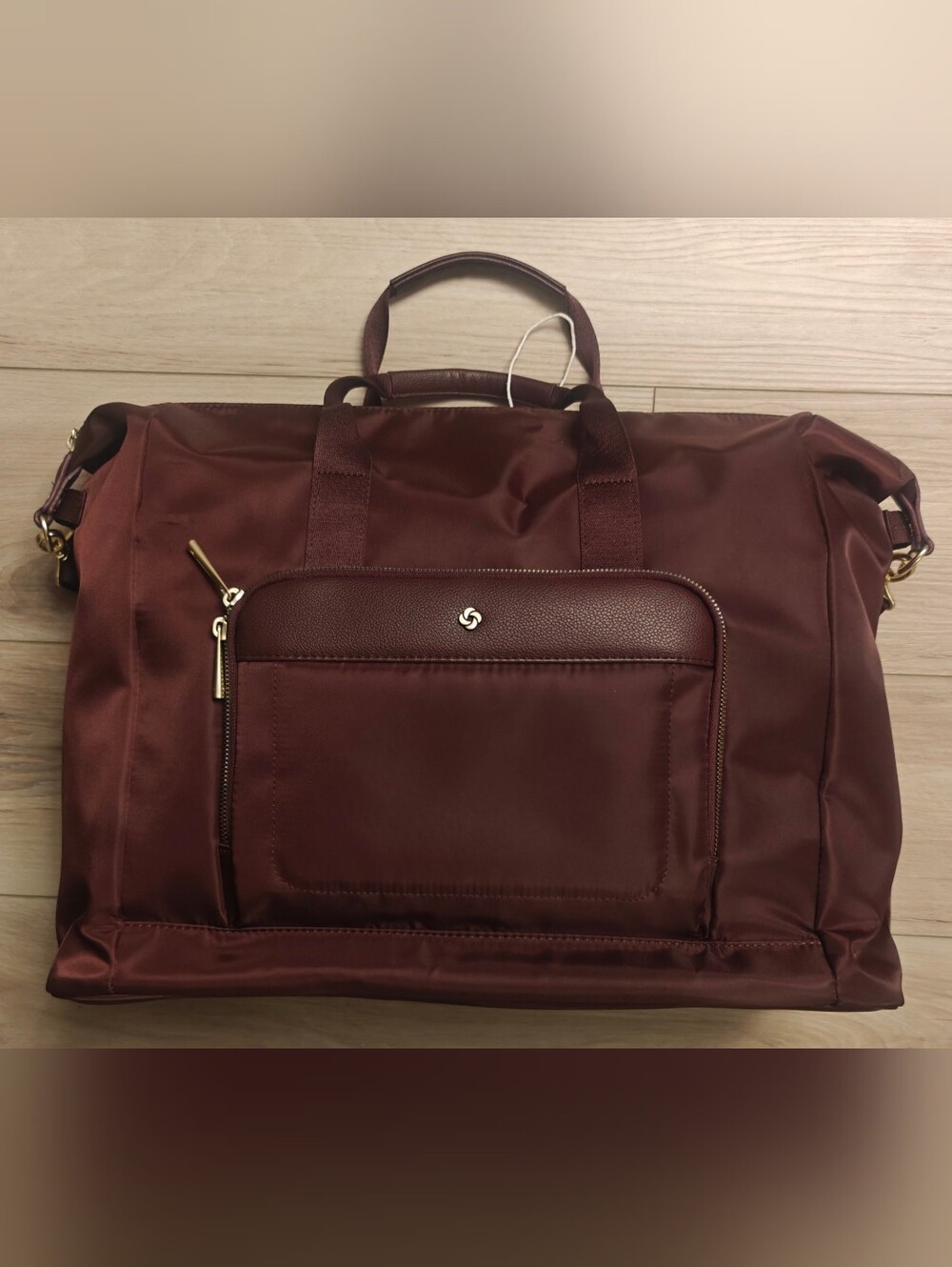 Samsonite Burgundy Travel Tote with Front Zip Pocket